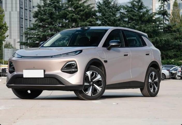 تشانغان Nevo Q05 2024